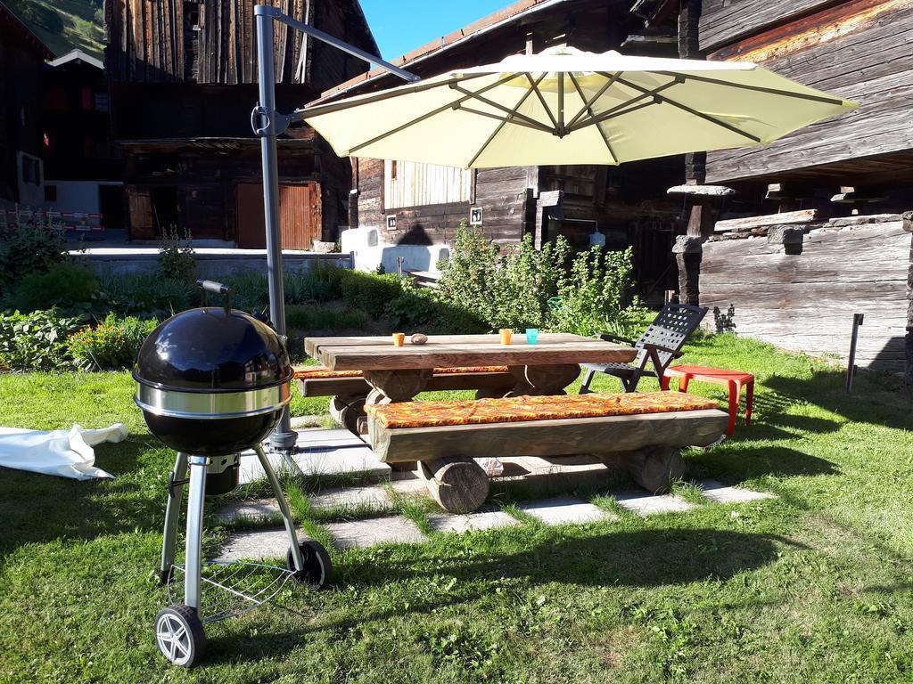 Alpensonne Apartamento Reckingen Exterior foto